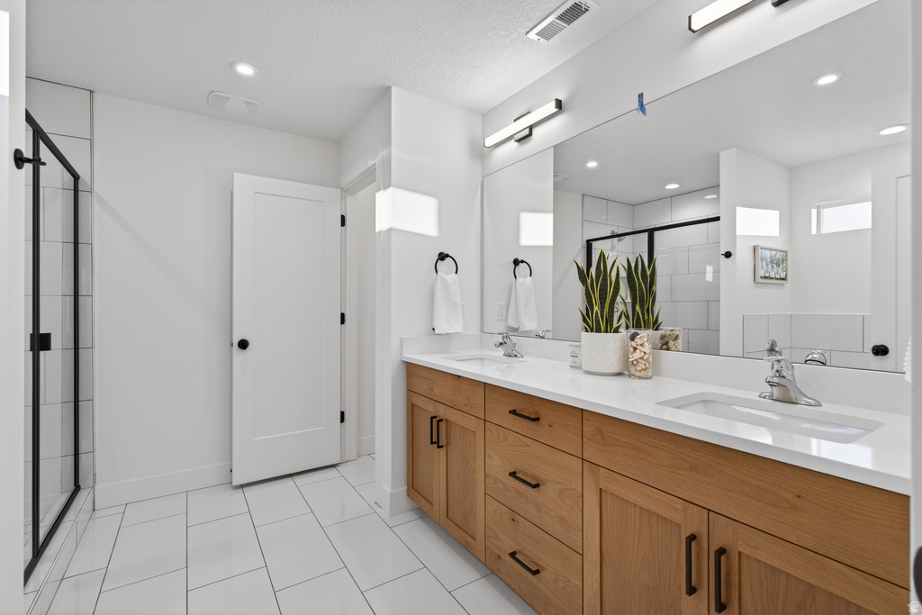 295 E 300 S Santaquin, UT 84655