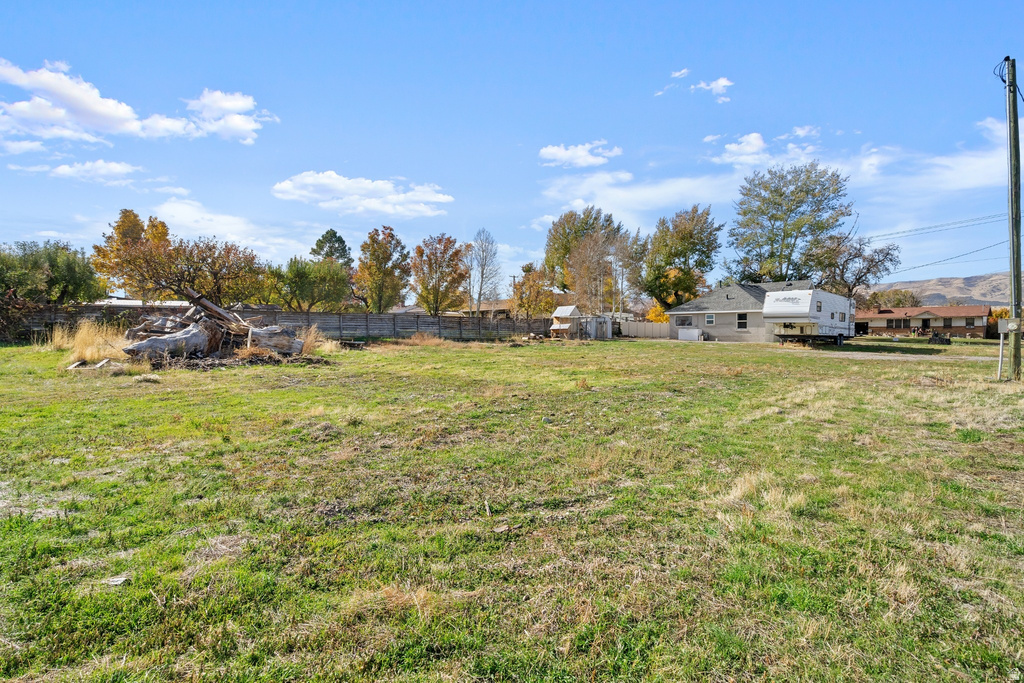 180 N 200 E Mona, UT 84645