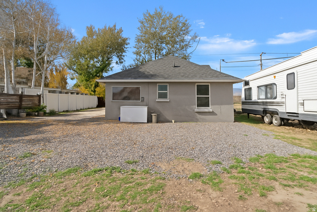 180 N 200 E Mona, UT 84645