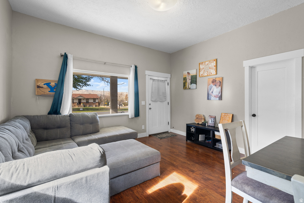 180 N 200 E Mona, UT 84645