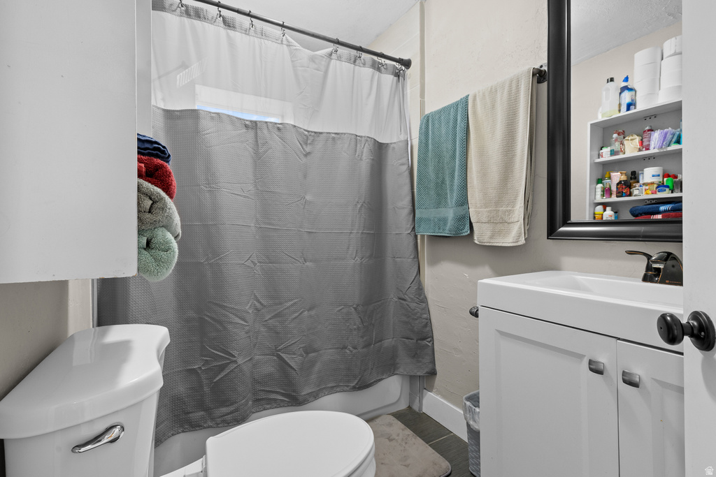 180 N 200 E Mona, UT 84645