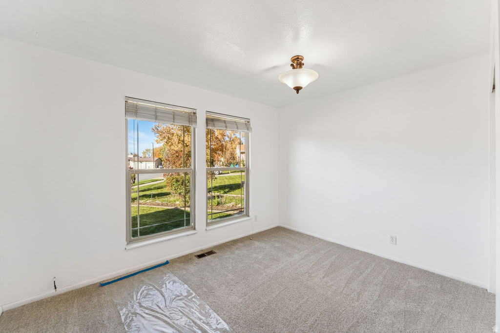 664 N 300 E Kaysville, UT 84037