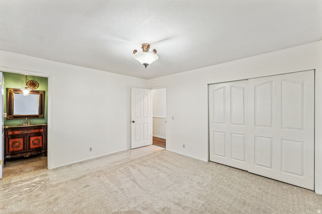 664 N 300 E Kaysville, UT 84037