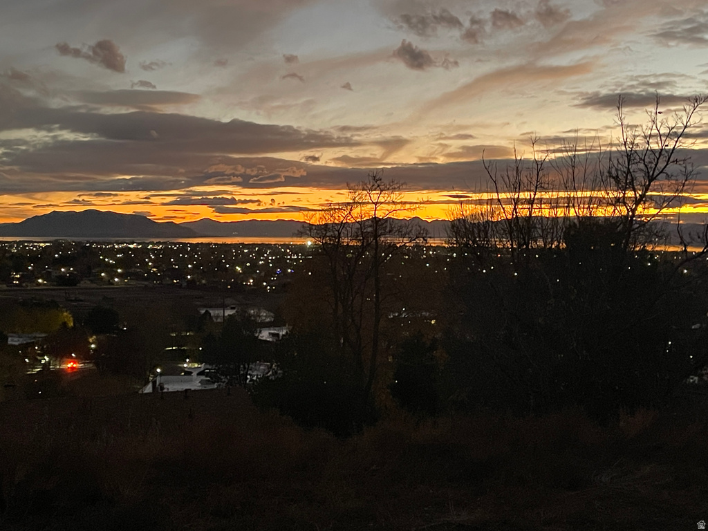 1643  MOUNTAIN OAKS DR Orem, UT 84097