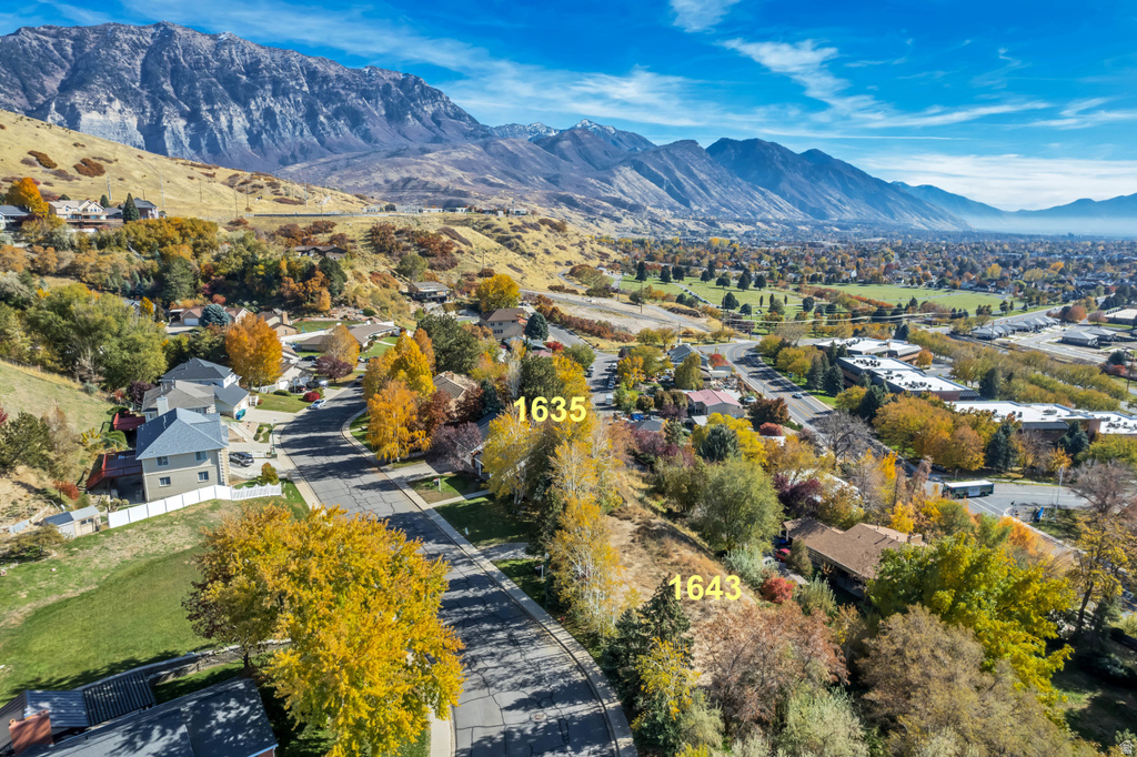 1643  MOUNTAIN OAKS DR Orem, UT 84097