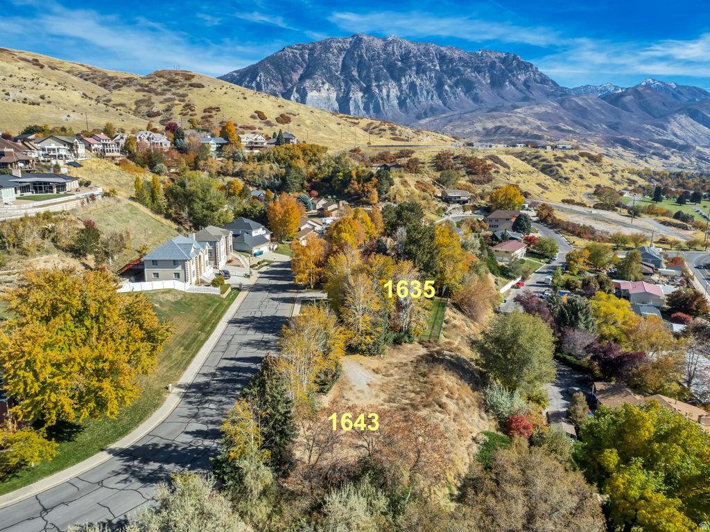 1643  MOUNTAIN OAKS DR Orem, UT 84097