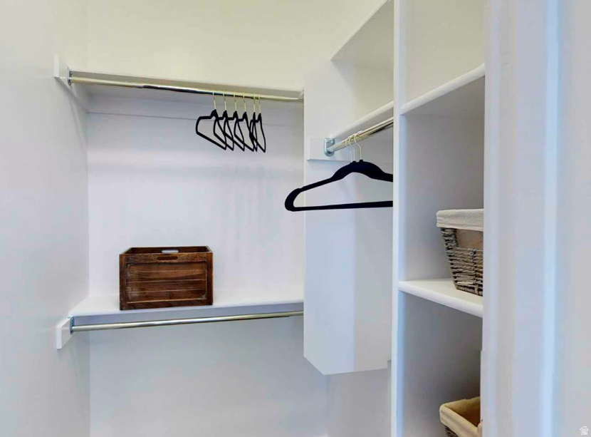 6098 W POLYNOMIAL WAY #202 Herriman, UT 84096