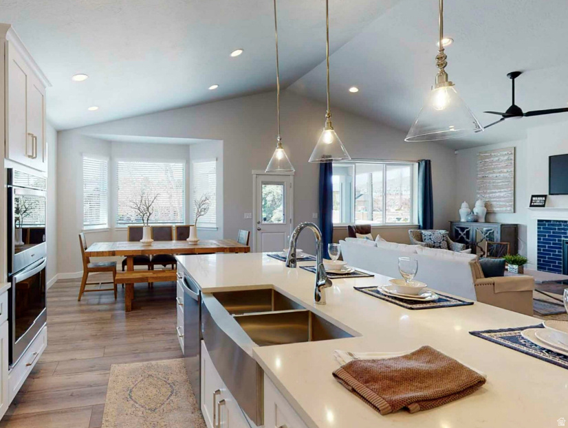 6098 W POLYNOMIAL WAY #202 Herriman, UT 84096