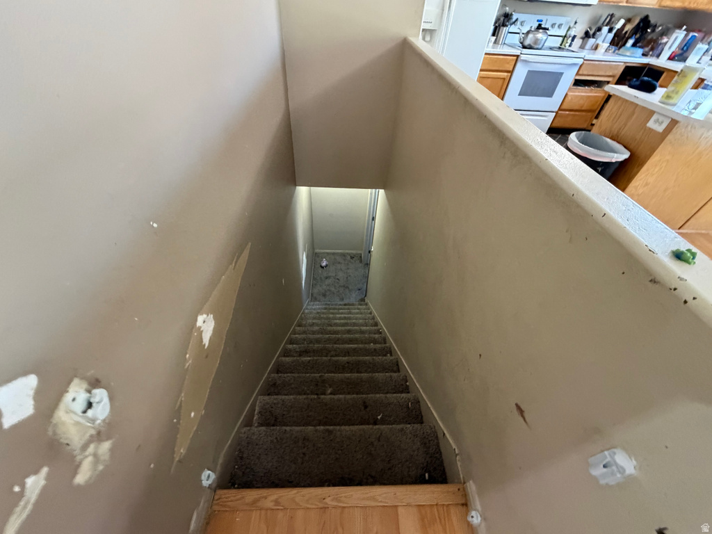 3671 S BROOK HOLLOW CT West Valley City, UT 84128