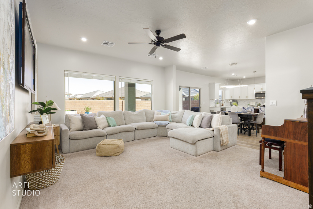 521 S PALM AVE Washington, UT 84780