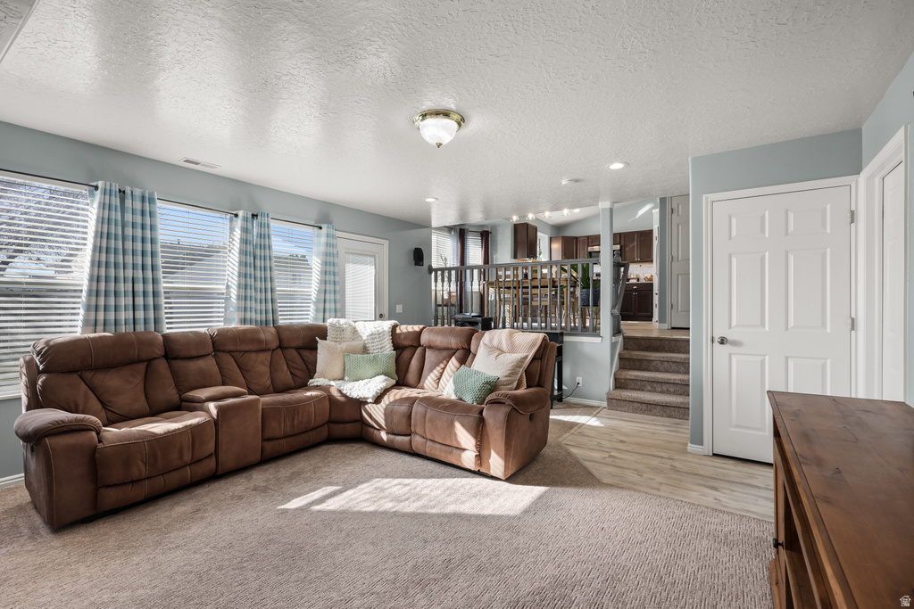 2835 W 4200 S Roy, UT 84067