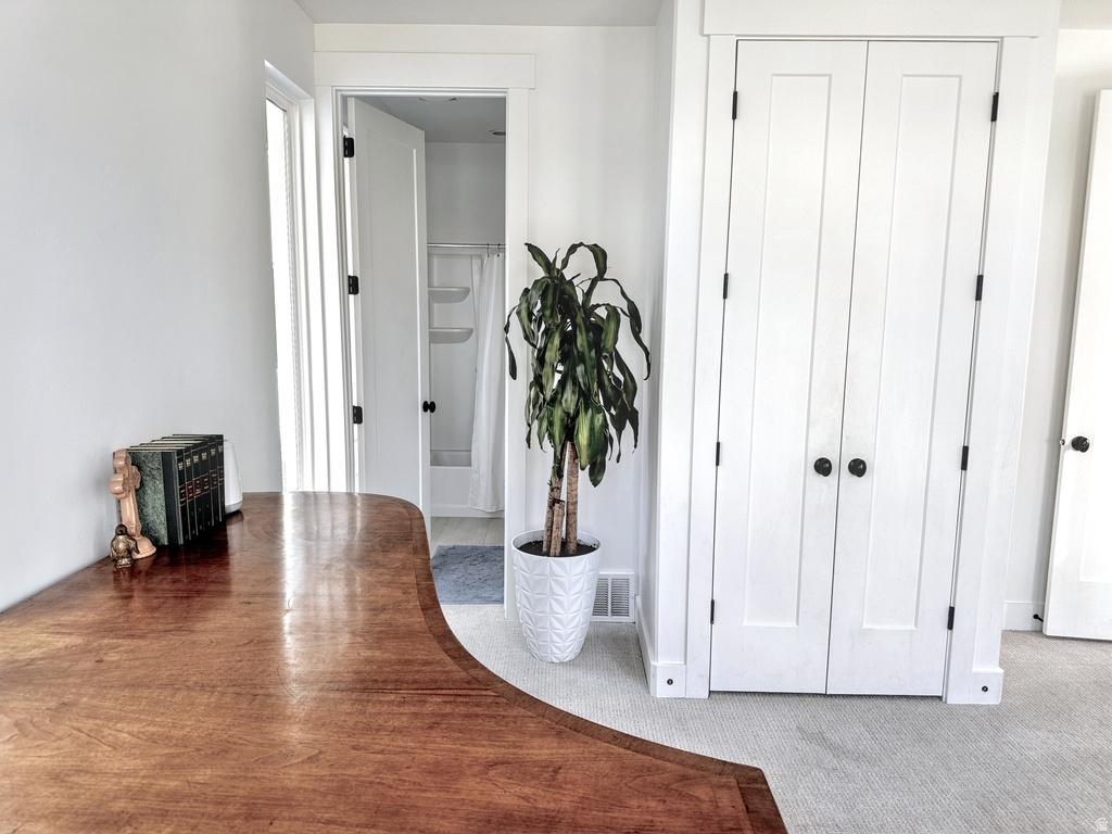 6831 W MEADOW GRASS DR South Jordan, UT 84009