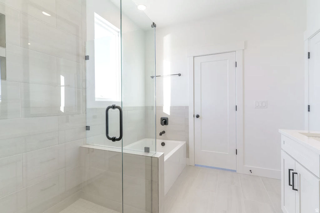 6831 W MEADOW GRASS DR South Jordan, UT 84009