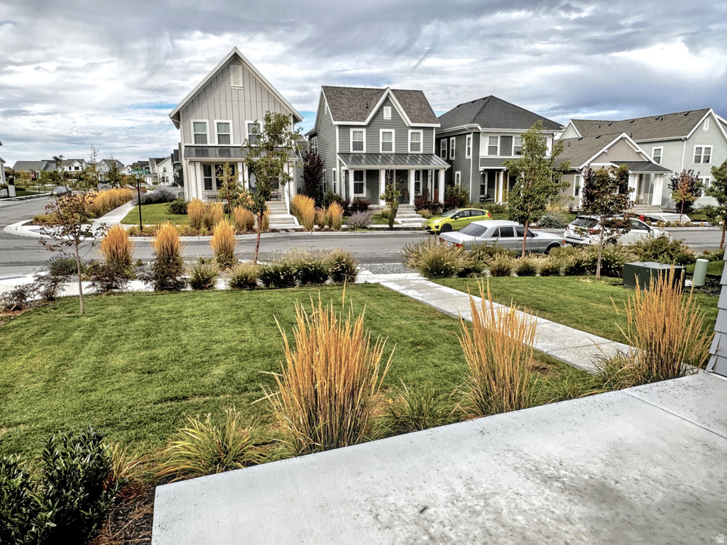 6831 W MEADOW GRASS DR South Jordan, UT 84009