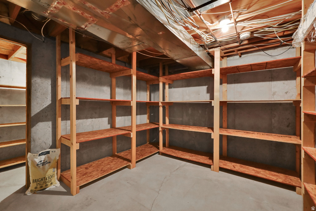 1552 N 200 W Bountiful, UT 84010