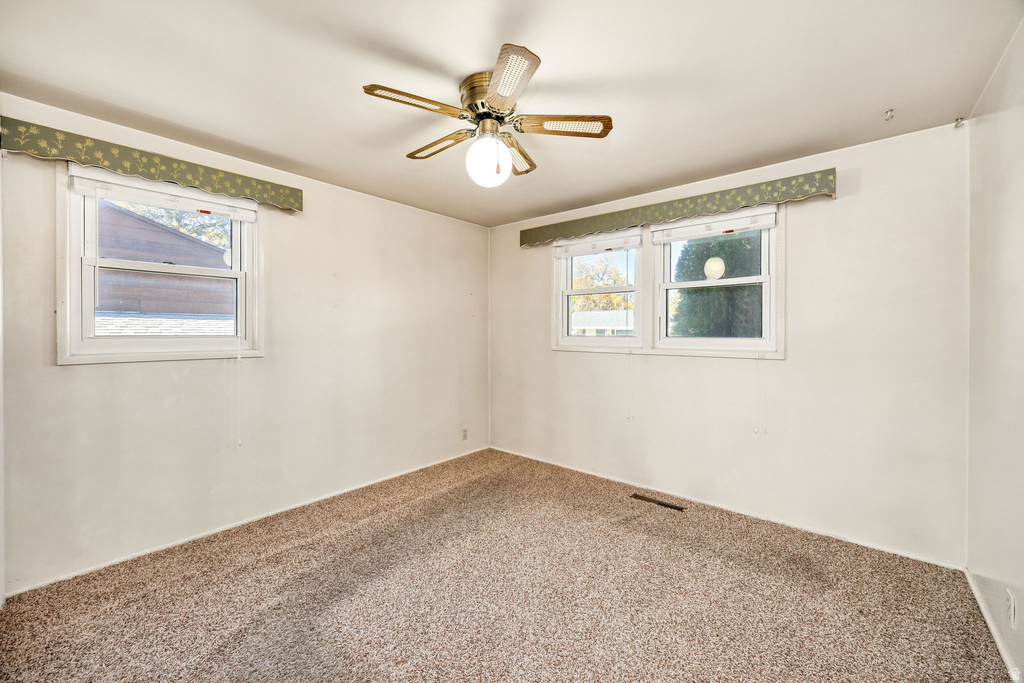 576 DOUGLAS DR Logan, UT 84341