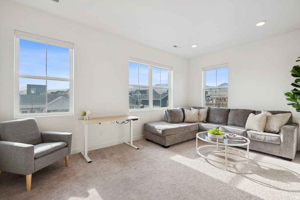 6932 W DOCKSIDER DR South Jordan, UT 84009