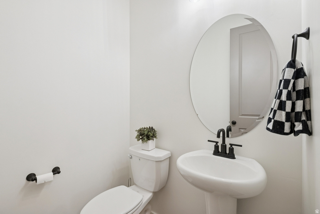 6932 W DOCKSIDER DR South Jordan, UT 84009