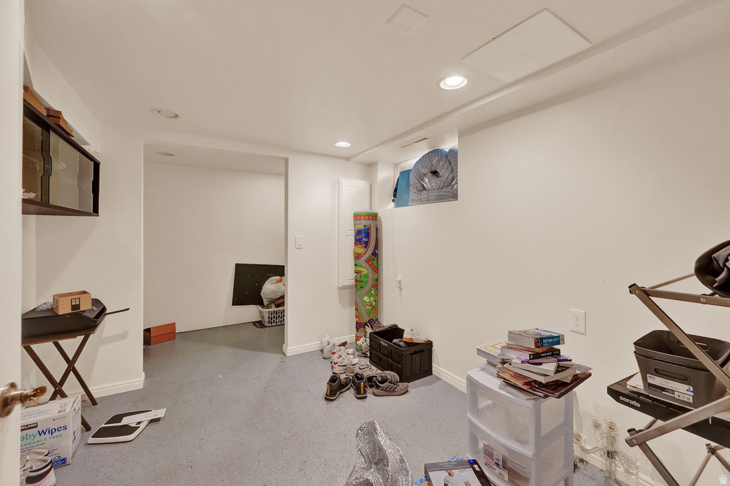 927 E 5650 S Murray, UT 84121