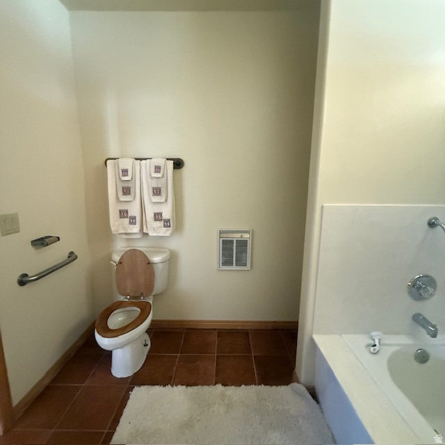 256 S 300 E Blanding, UT 84511