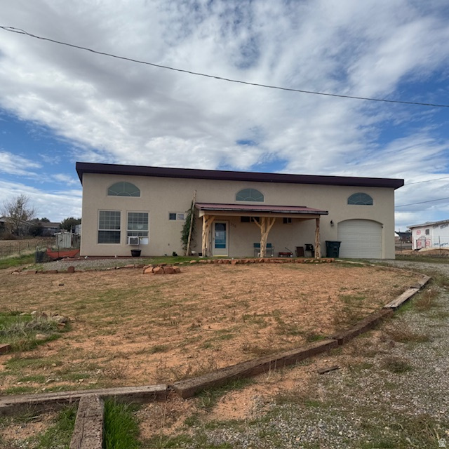 256 S 300 E Blanding, UT 84511