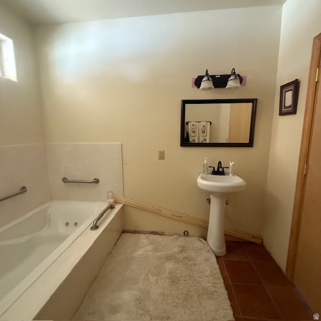 256 S 300 E Blanding, UT 84511