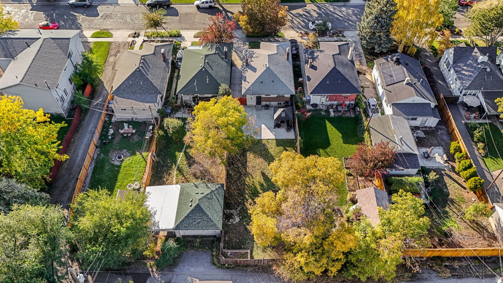 2347 S GREEN ST Salt Lake City, UT 84106