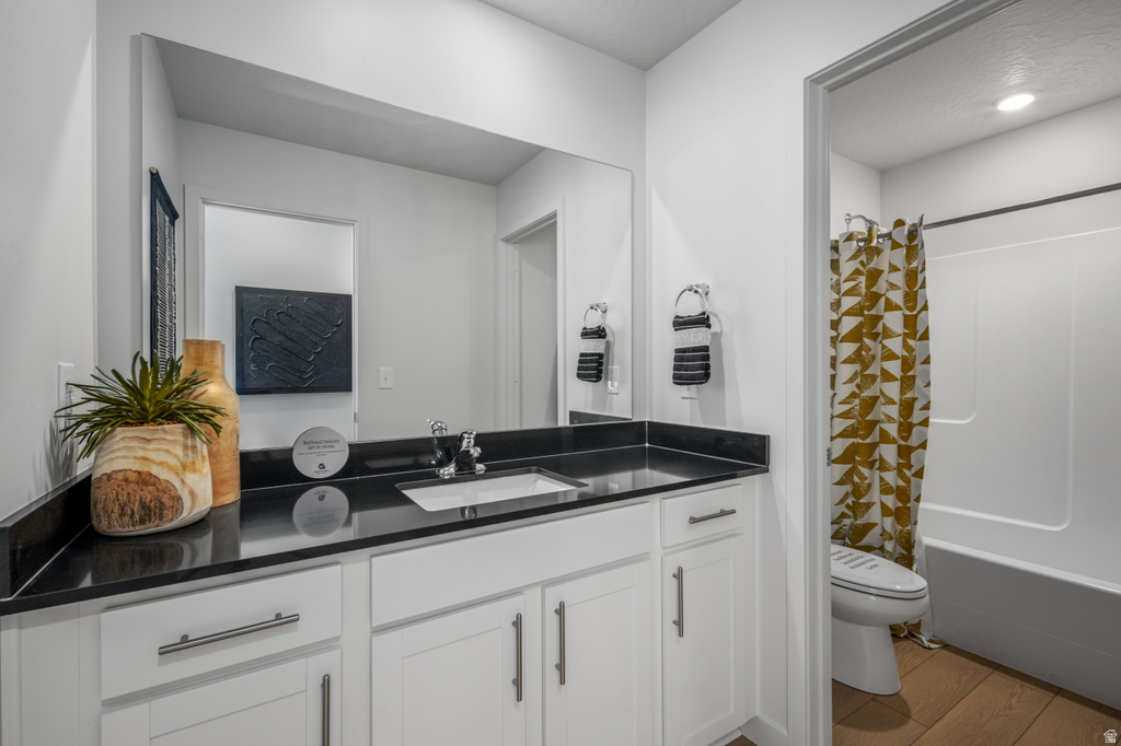 1693 W BLUE FLAX DR #3129 Saratoga Springs, UT 84045