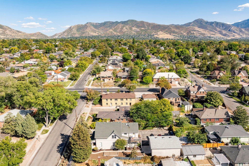 1260 E EMERSON AVE Salt Lake City, UT 84105