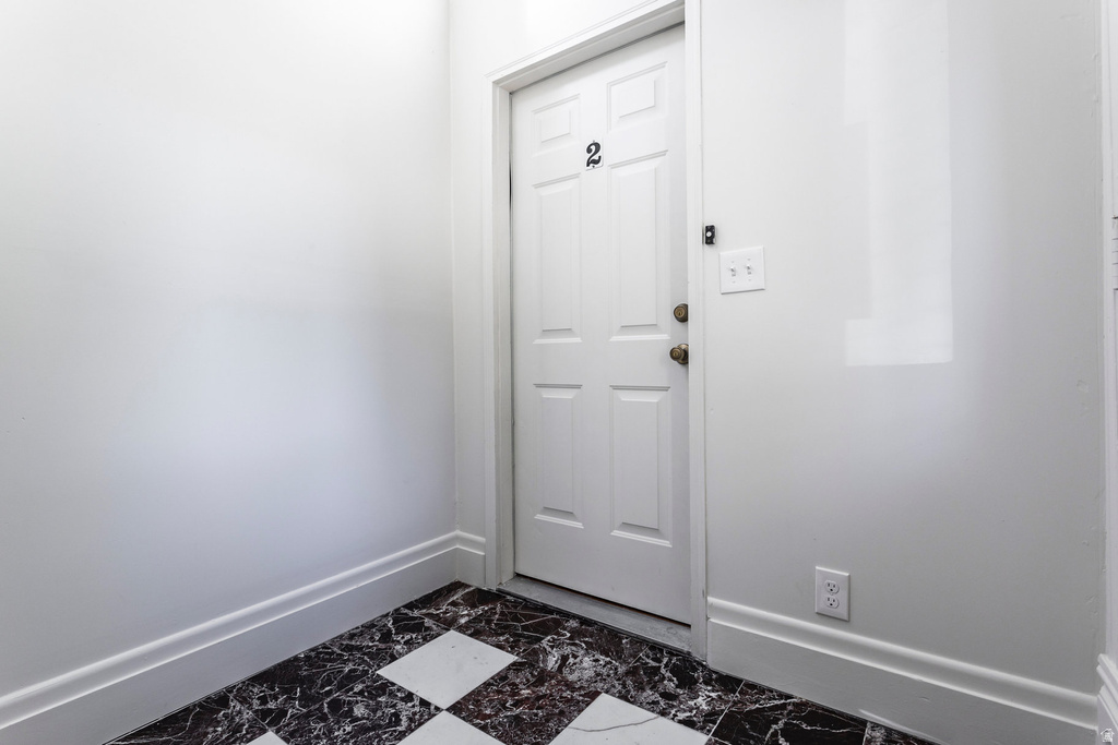 1260 E EMERSON AVE Salt Lake City, UT 84105