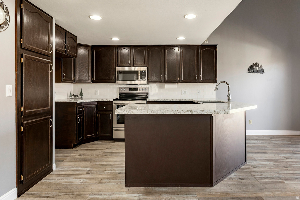 918 SCHNEITTER CIR Midway, UT 84049