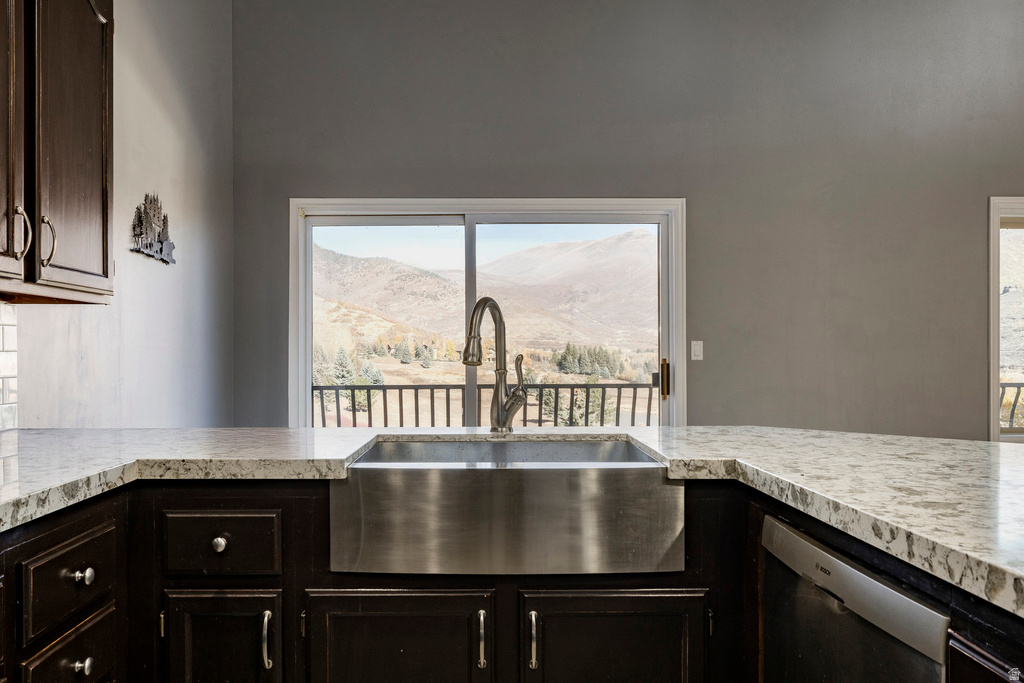 918 SCHNEITTER CIR Midway, UT 84049