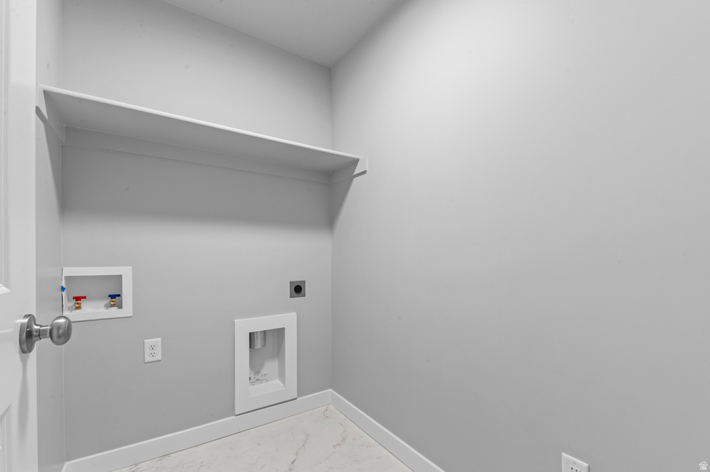 6566 W RAYNOLDS PEAK WAY West Jordan, UT 84081