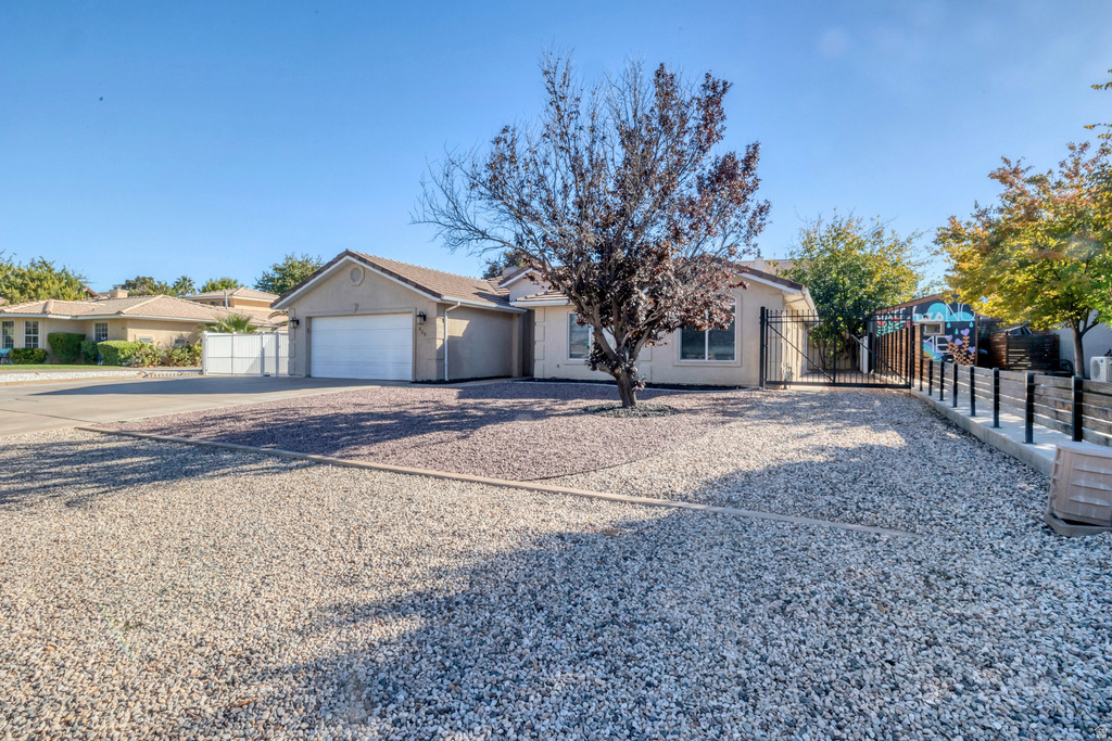 830 LARKSPUR RD St George, UT 84790