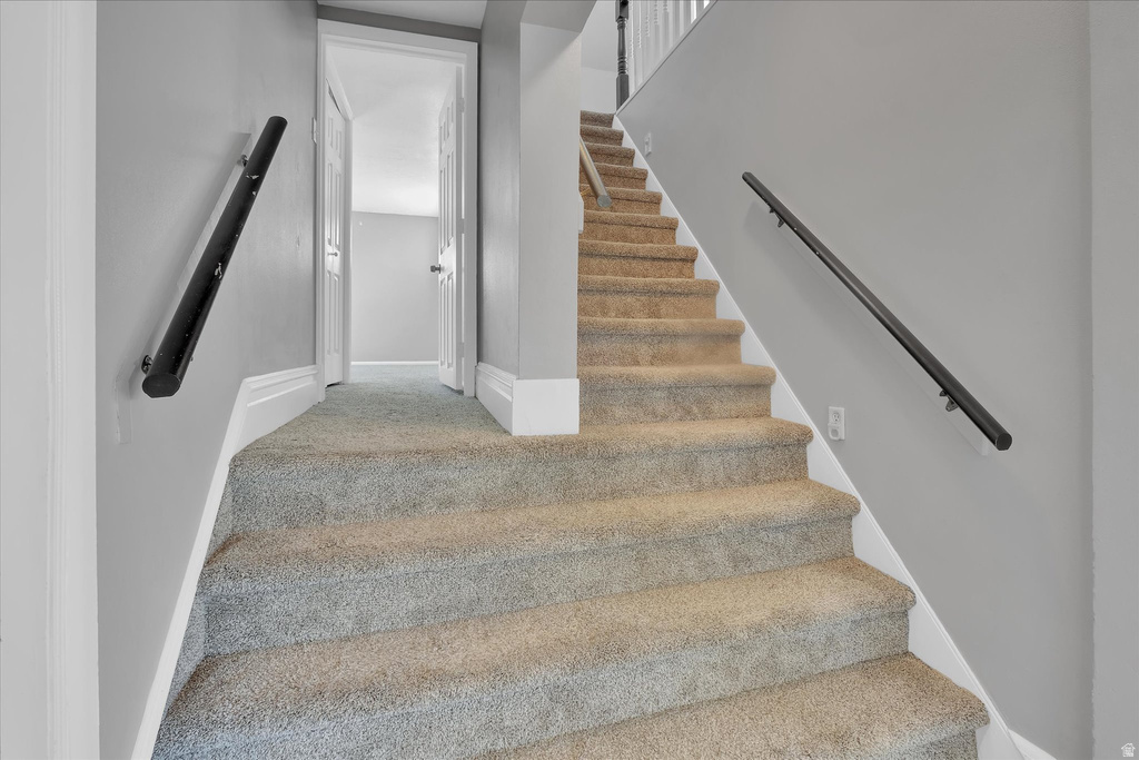 565 E 100 S Hyrum, UT 84319