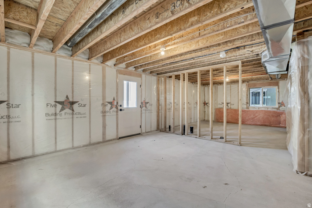 6713 S QUARTER CREEK DR #245 West Jordan, UT 84081