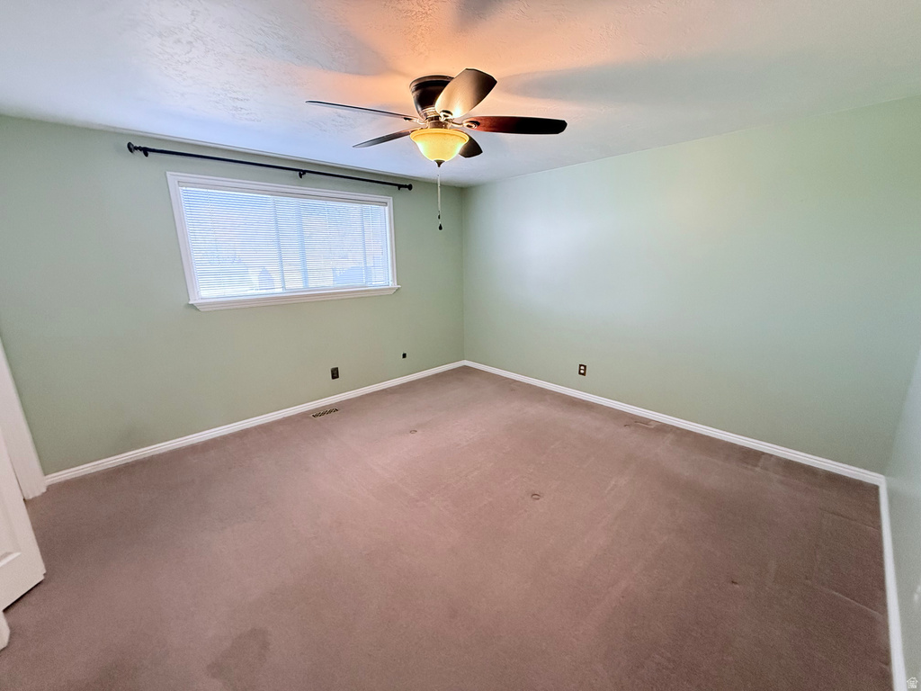 112 W 5150 S Washington Terrace, UT 84405