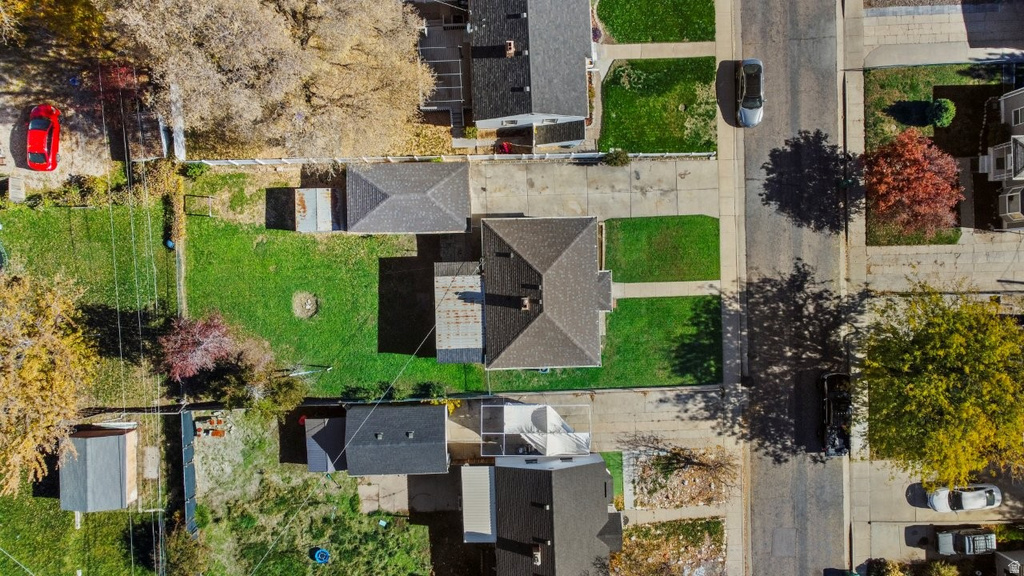 121 S LAKEVIEW DR Clearfield, UT 84015