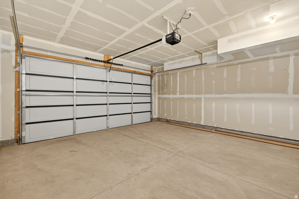 2793 W 2775 N Plain City, UT 84404