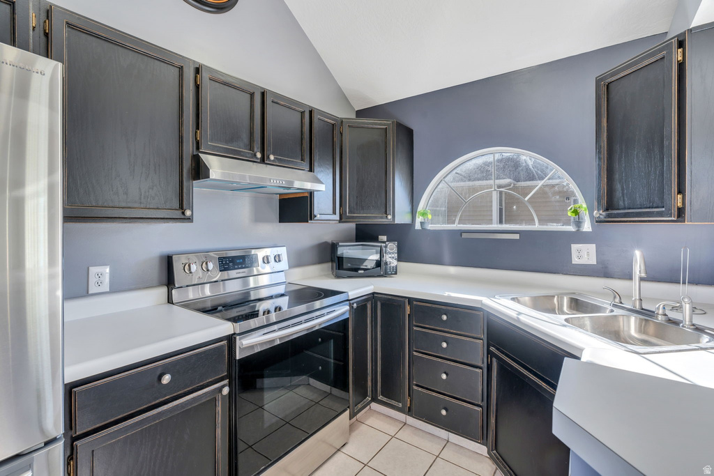 1388 W OCEAN CT Taylorsville, UT 84123