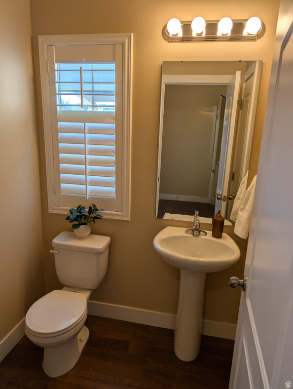 2326 W MACKAY LN Taylorsville, UT 84129