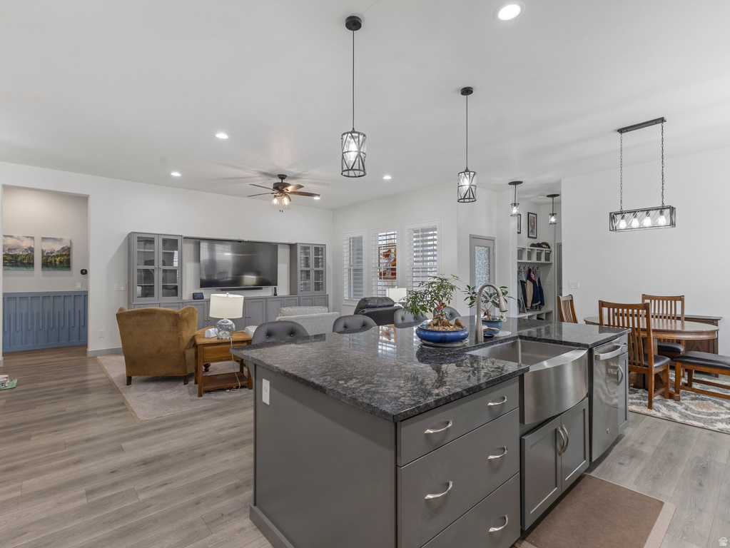 10562 S STAVANGER DR South Jordan, UT 84009