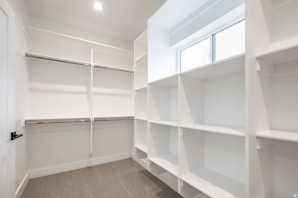 2508 W 3000 N Farr West, UT 84404