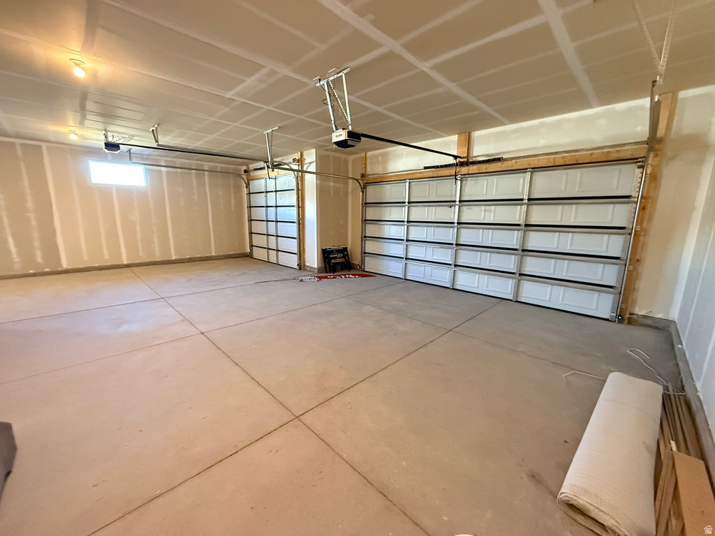 2508 W 3000 N Farr West, UT 84404