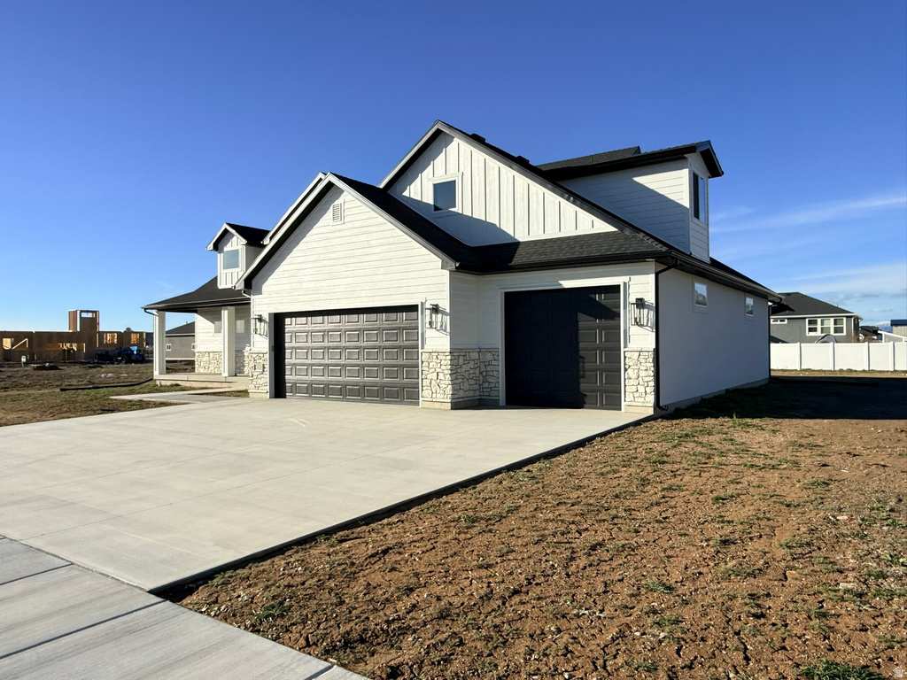 2508 W 3000 N Farr West, UT 84404