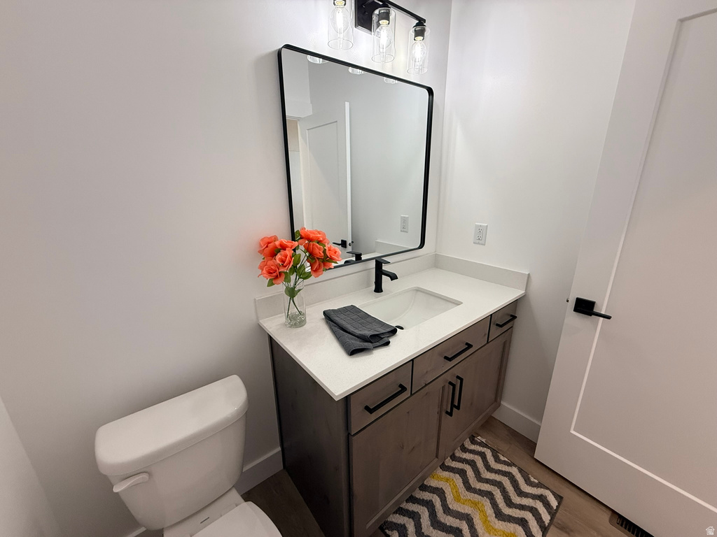 2508 W 3000 N Farr West, UT 84404