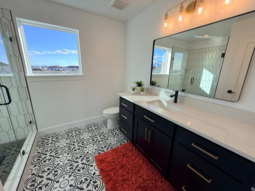 2508 W 3000 N Farr West, UT 84404