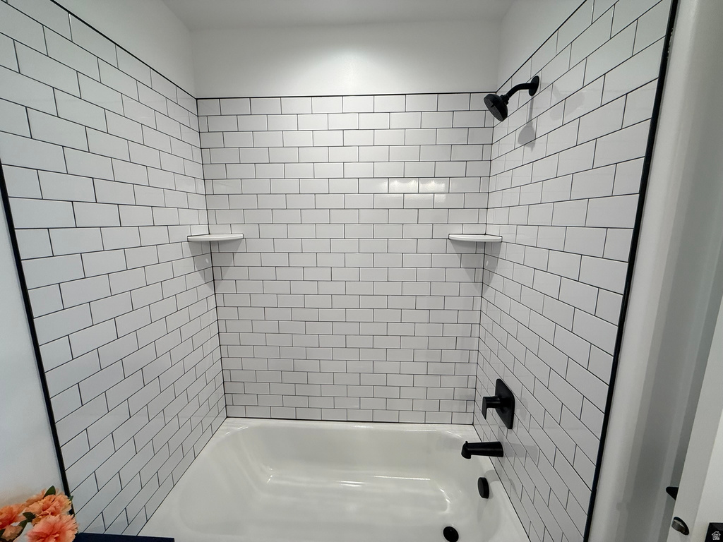 2508 W 3000 N Farr West, UT 84404