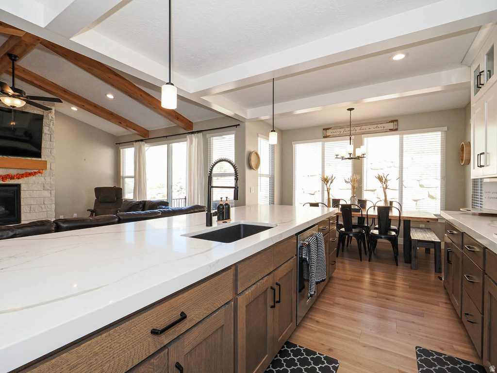 4293 N SEASONS VIEW DR Lehi, UT 84048