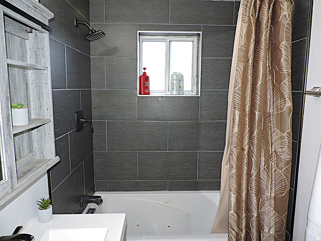 242 S 400 W Delta, UT 84624